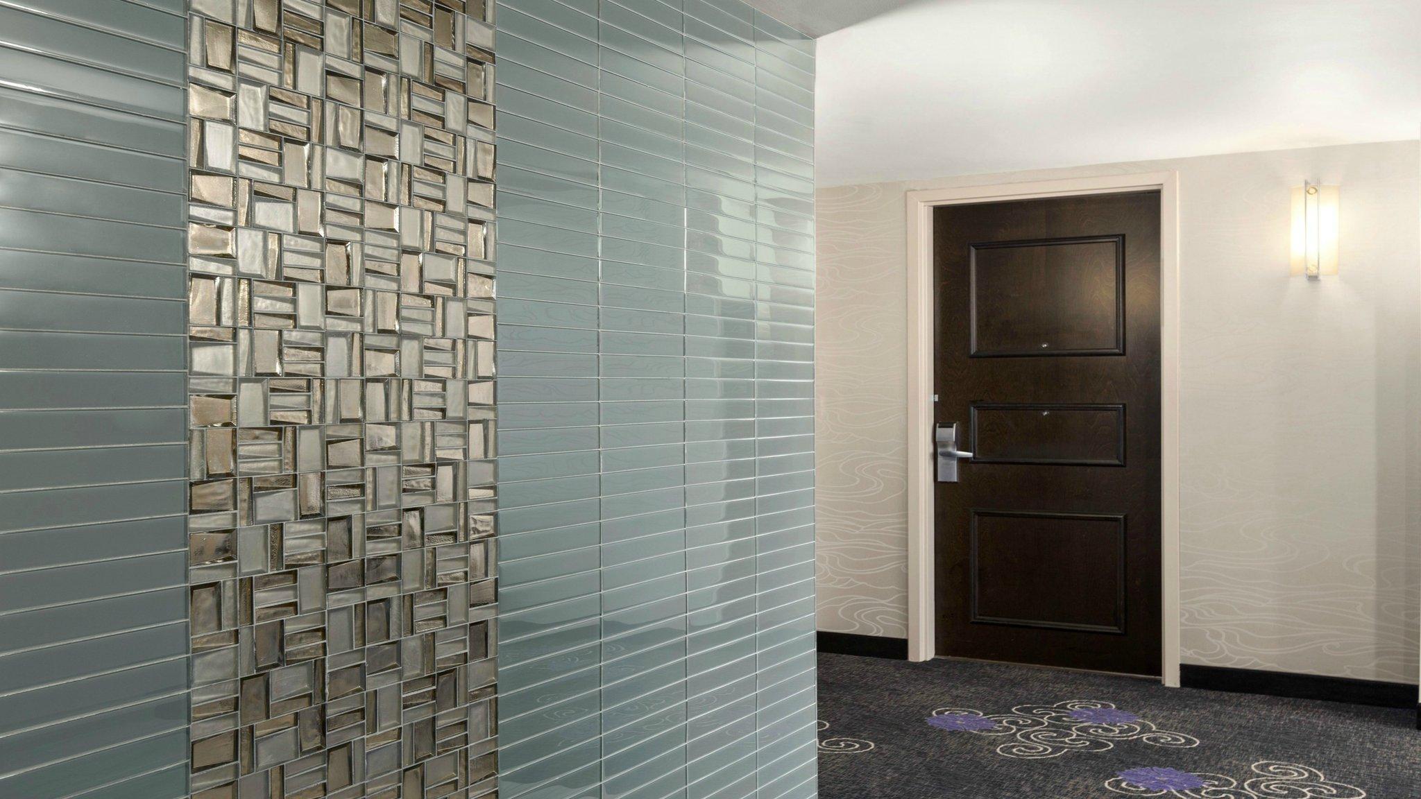 Holiday Inn Hotel & Suites Gateway By Ihg Williamsburg Bagian luar foto