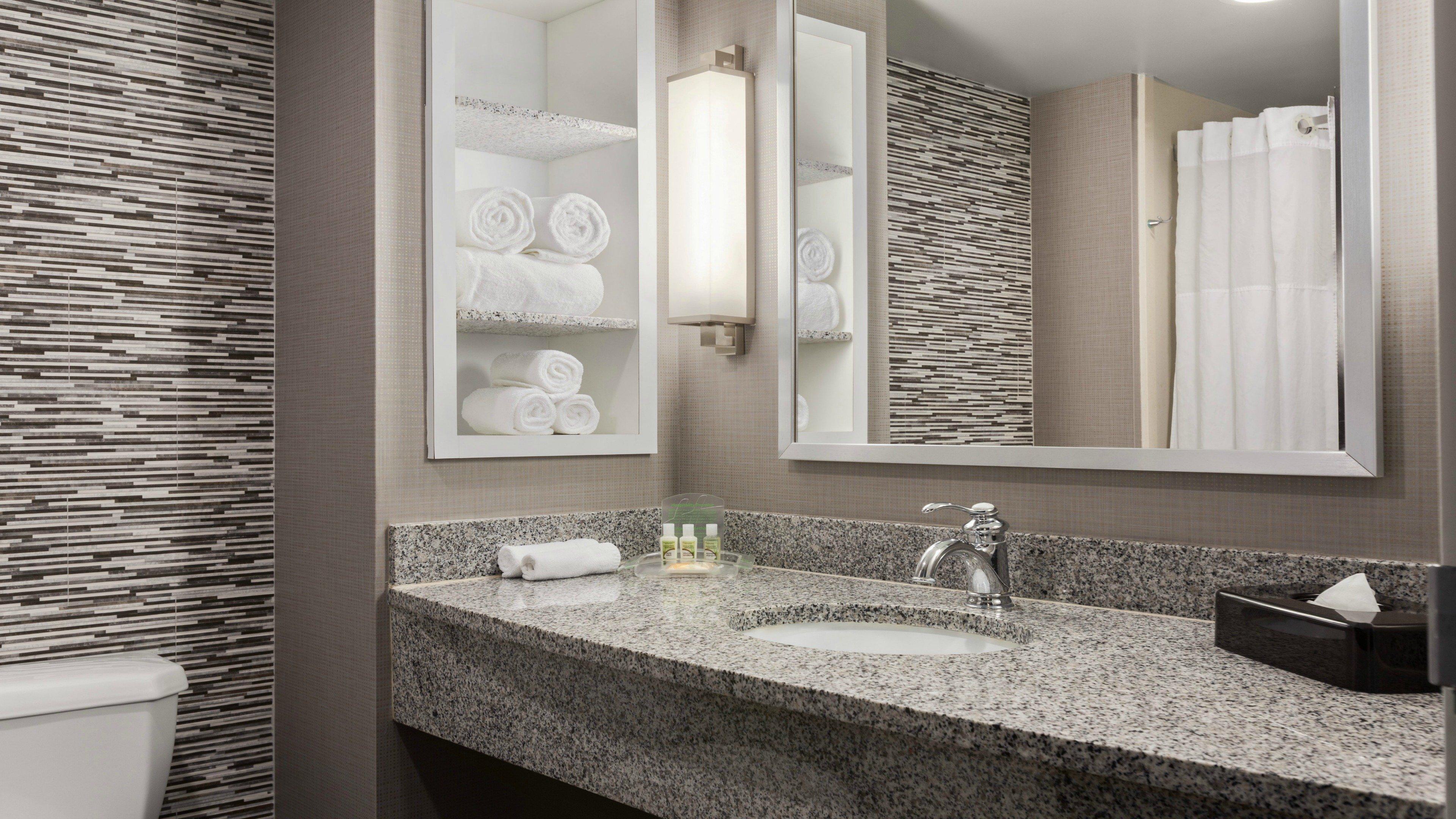 Holiday Inn Hotel & Suites Gateway By Ihg Williamsburg Bagian luar foto